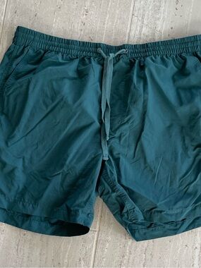 Madewell Men's XL Swim Trunks Green Quick Dry Elastic Waist Pockets shorts
